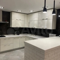 2-к. квартира, 74 м², 6/9 эт.